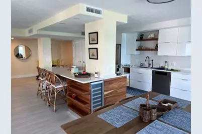 2425 Gulf Of Mexico Drive #11F, Longboat Key, FL 34228 - Photo 9