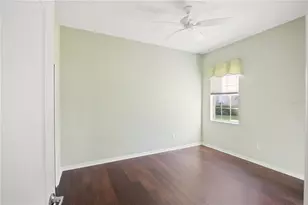 14439 Stirling Dr, Lakewood Ranch, FL 34202 - Photo 9