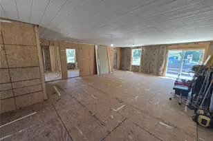 316 NE 516th Ave, Old Town, FL 32680 - Photo 9