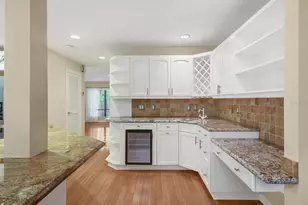 1612 Pine Harrier Cir, Sarasota, FL 34231 - Photo 15