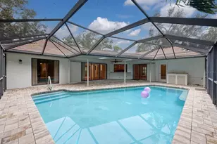 1612 Pine Harrier Cir, Sarasota, FL 34231 - Photo 5