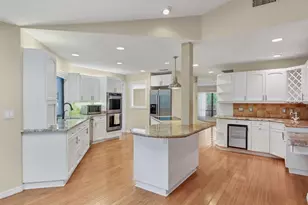 1612 Pine Harrier Cir, Sarasota, FL 34231 - Photo 13