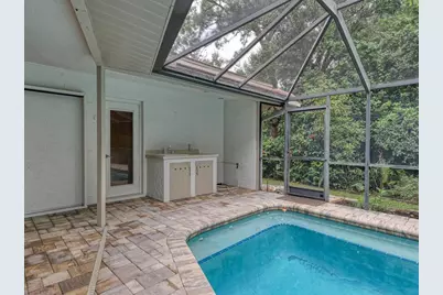 1612 Pine Harrier Circle, Sarasota, FL 34231 - Photo 9