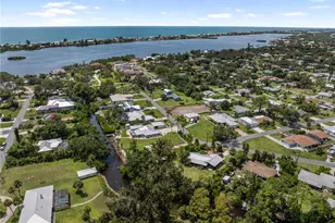 217 Charles Dr, Nokomis, FL 34275 - Photo 13