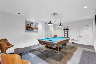 2607 Woodgate Ln, Sarasota, FL 34231 - Photo 33