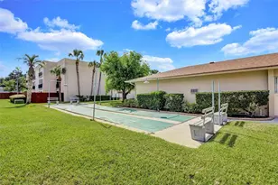 2607 Woodgate Ln, Sarasota, FL 34231 - Photo 29