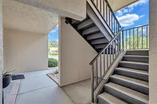 2607 Woodgate Ln, Sarasota, FL 34231 - Photo 3