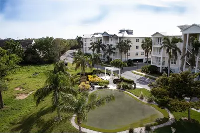 7611 34th Ave W #302, Bradenton, FL 34209 - Photo 9