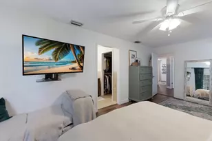 13719 Wilkes Dr, Tampa, FL 33618 - Photo 17