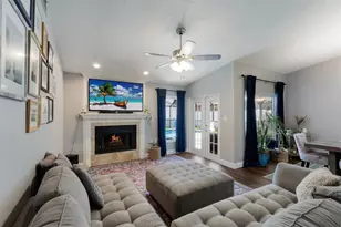 13719 Wilkes Dr, Tampa, FL 33618 - Photo 9