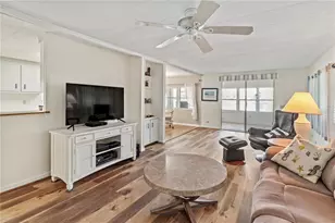 808 53rd Ave E, Bradenton, FL 34203 - Photo 33