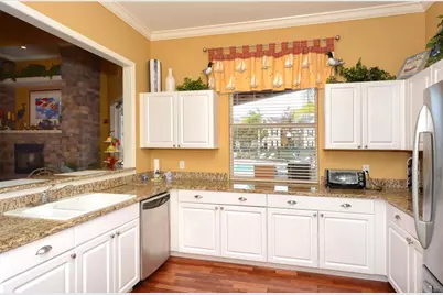 5531 Rosehill Road #103, Sarasota, FL 34233 - Photo 37