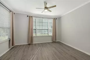 5531 Rosehill Rd, Sarasota, FL 34233 - Photo 3