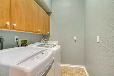 4920 Linsey Court, Sarasota, FL 34243 - Photo 33