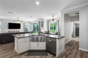 9058 39th St Cir E, Parrish, FL 34219 - Photo 11