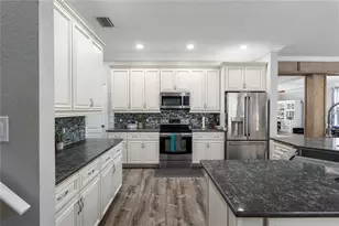 9058 39th St Cir E, Parrish, FL 34219 - Photo 5