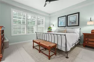 4840 Lakescene Pl, Sarasota, FL 34243 - Photo 5