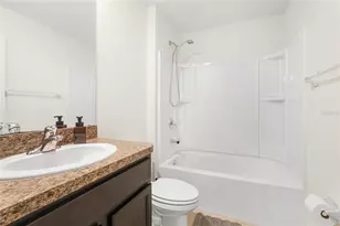 1014 Coastal Hammock Ave, Ruskin, FL 33570 - Photo 17