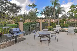 5767 Avista Dr, Sarasota, FL 34243 - Photo 23