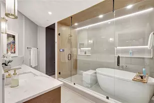 610 Riviera Dunes Way, Palmetto, FL 34221 - Photo 43