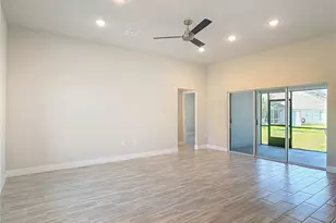 60 Ballenger Ln, Palm Coast, FL 32137 - Photo 9