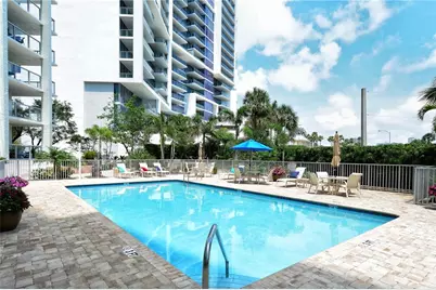 1111 N Gulfstream Avenue #9F, Sarasota, FL 34236 - Photo 41