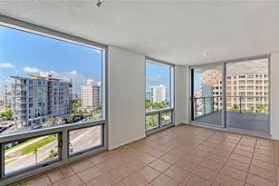 1111 N Gulfstream Ave, Sarasota, FL 34236 - Photo 13