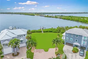 5539 2nd Ave Cir W, Palmetto, FL 34221 - Photo 1