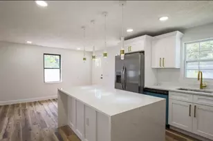 6160 71st Ave N, Pinellas Park, FL 33781 - Photo 5