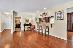 1833 Sandalwood Dr, Sarasota, FL 34231 - Photo 15