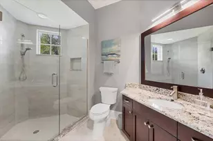 8009 Bounty Ln, Bradenton, FL 34202 - Photo 41