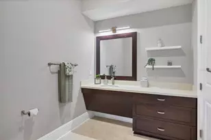 8009 Bounty Ln, Bradenton, FL 34202 - Photo 39