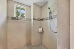 8009 Bounty Ln, Bradenton, FL 34202 - Photo 39