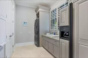 8009 Bounty Ln, Bradenton, FL 34202 - Photo 45