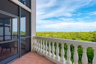 5420 Eagles Point Cir, Sarasota, FL 34231 - Photo 37