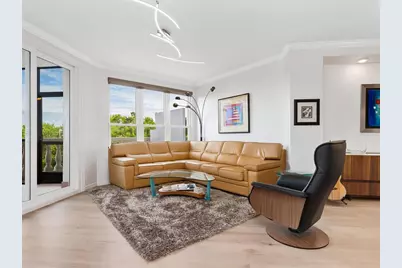 5420 Eagles Point Circle #105, Sarasota, FL 34231 - Photo 11