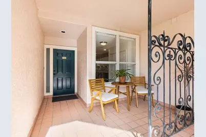 5420 Eagles Point Circle #105, Sarasota, FL 34231 - Photo 5