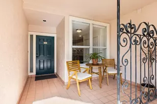 5420 Eagles Point Cir, Sarasota, FL 34231 - Photo 5