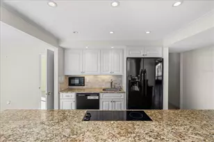 5400 Ocean Blvd, Sarasota, FL 34242 - Photo 15