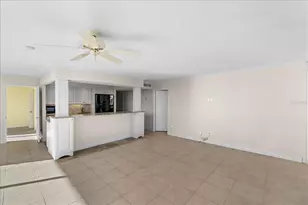 5400 Ocean Blvd, Sarasota, FL 34242 - Photo 17