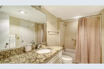 1055 Gulf Of Mexico Drive #504, Longboat Key, FL 34228 - Photo 21