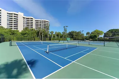 1055 Gulf Of Mexico Drive #504, Longboat Key, FL 34228 - Photo 33