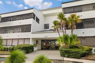 2585 Countryside Blvd, Clearwater, FL 33761 - Photo 3