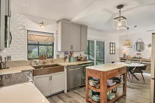 18155 Sr 62, Parrish, FL 34219 - Photo 17