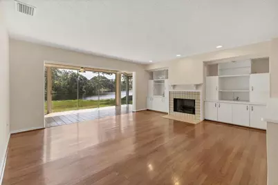 3244 Ringwood Meadow #77, Sarasota, FL 34235 - Photo 9