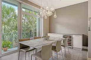 213 Cosmopolitan Ct, Sarasota, FL 34236 - Photo 13