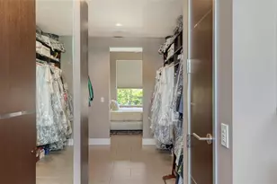 213 Cosmopolitan Ct, Sarasota, FL 34236 - Photo 27