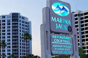 213 Cosmopolitan Ct, Sarasota, FL 34236 - Photo 55