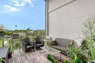 213 Cosmopolitan Ct, Sarasota, FL 34236 - Photo 39