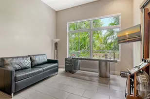 213 Cosmopolitan Ct, Sarasota, FL 34236 - Photo 29